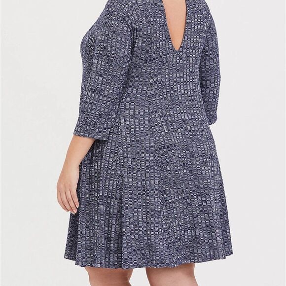 🆕 Torrid Navy Choker Neck Ribbed Sweater Dress 3X - Picture 6 of 6